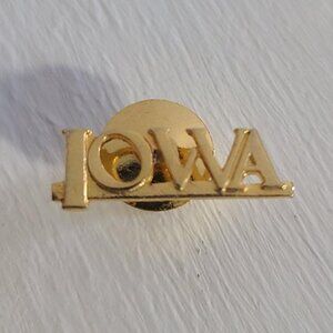 Iowa USA Gold State Lapel Pin Tie Tack Brooch